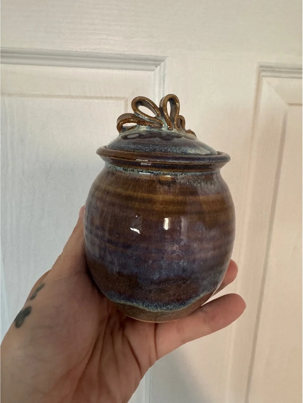 Handcrafted Ceramic Creamer and Sugar Jar Set with Lid